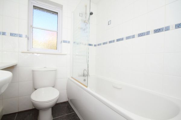 Shower Window Replacement in Lewes
